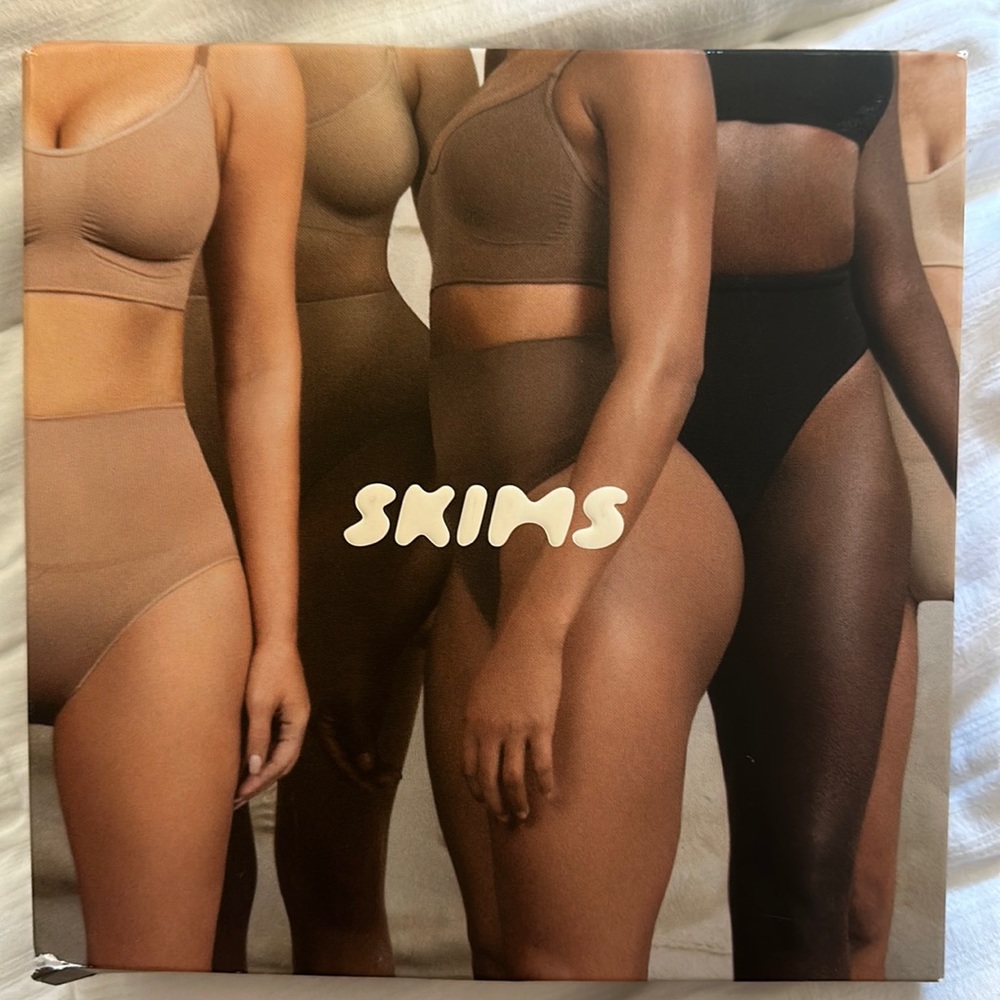 SKIMS - Core Control Thong
